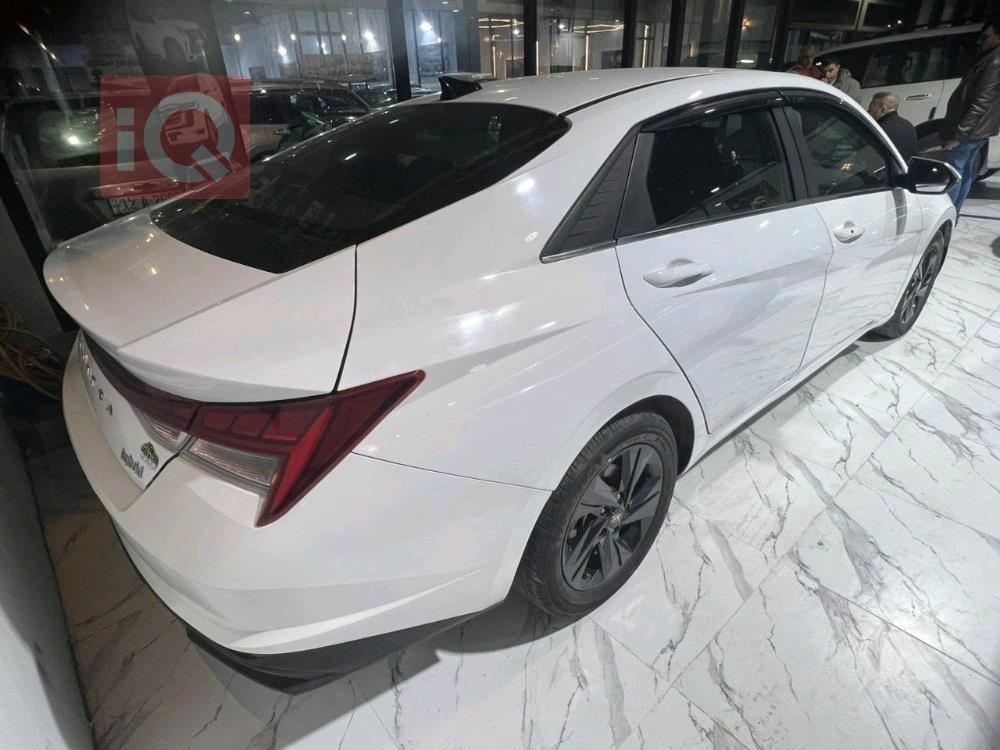 هيونداي النترا